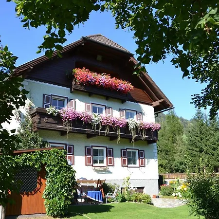 Berg & Naturliebe Apartament Oberweissburg